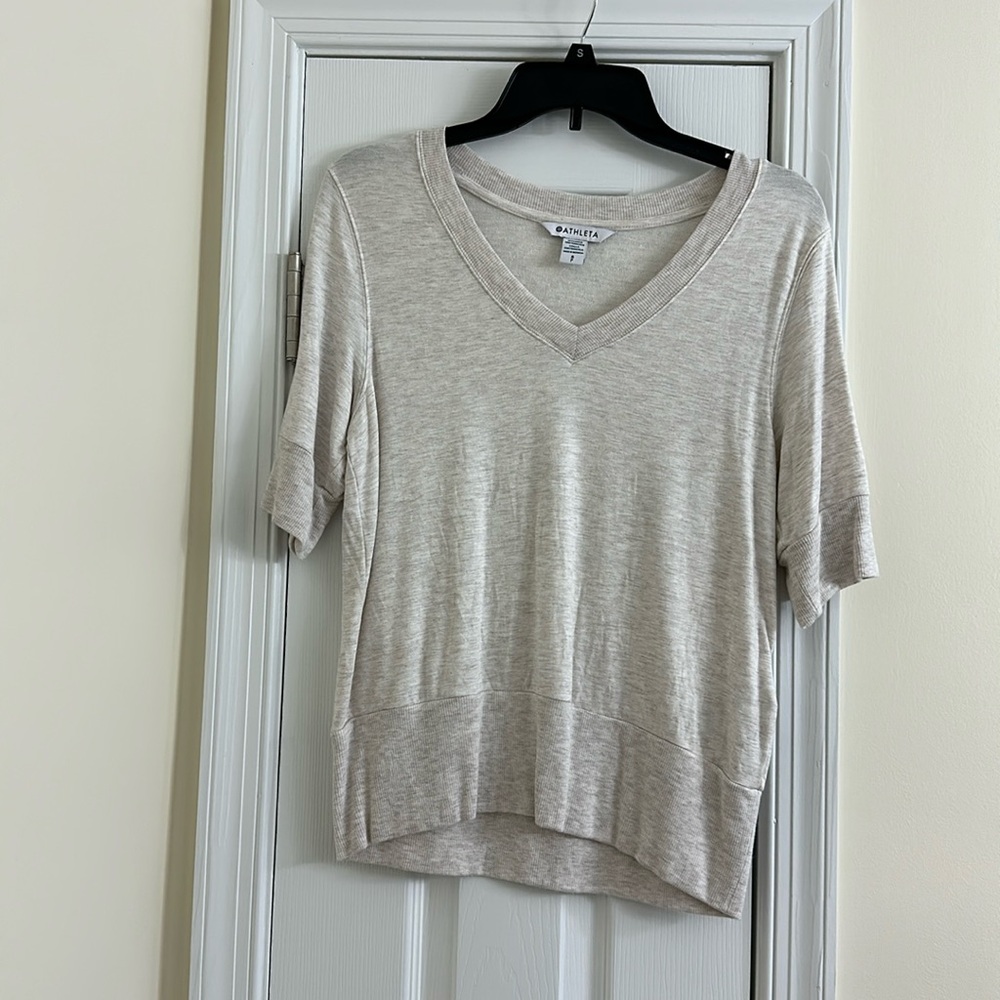 Athleta Step Forward Sweatshirt T-shirt